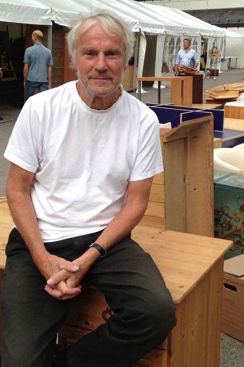 Gunnar Grøndahl as Host