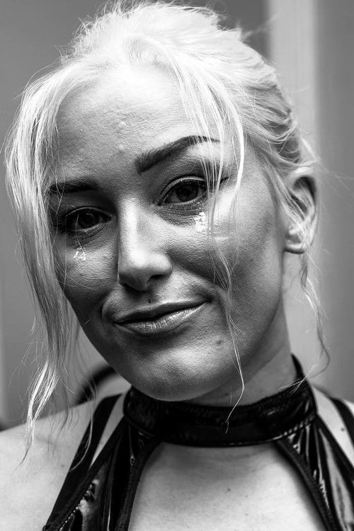 Allison Woodard as Allie Katch