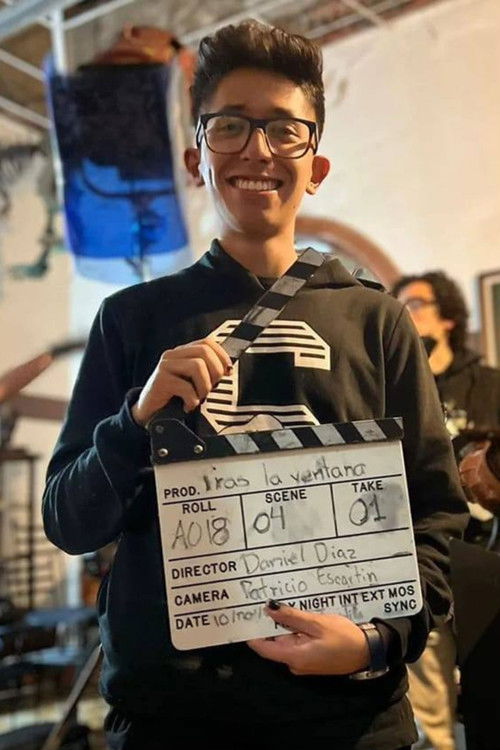 Daniel Alejandro as Monstruo