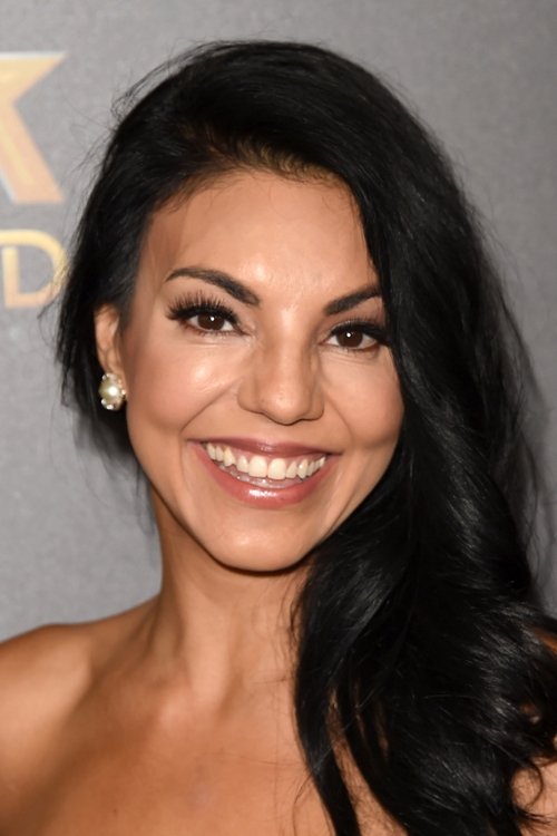 Tilda Del Toro as Mona Lisa