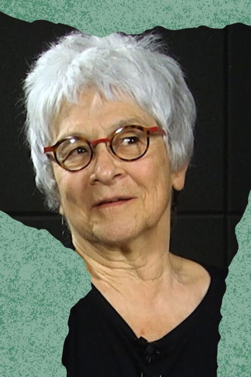 Rita Moreira as Voice in Radio (voice)