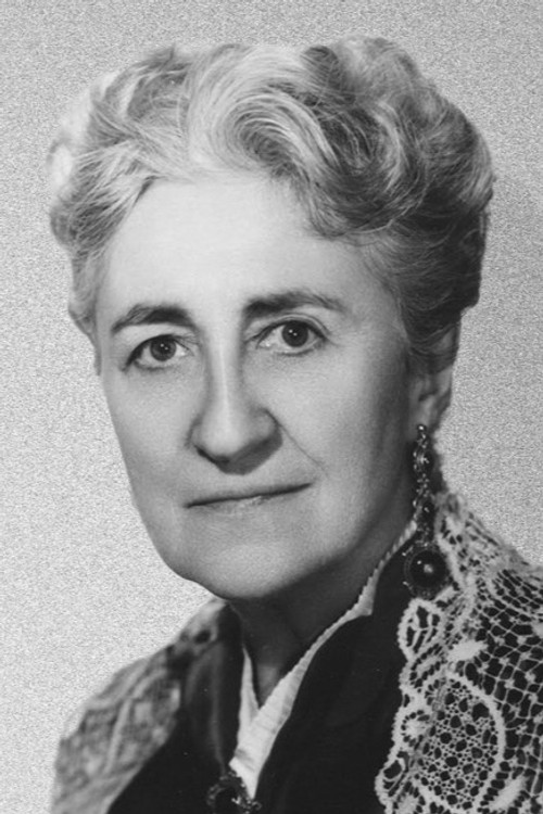 Ethel Griffies as Mrs. Bundy