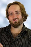 Jonathan Fourcade as Arthéon / Stanislas Châtelain