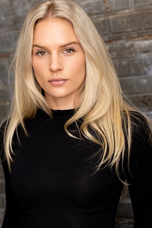 Callie Gilbert as Sammy