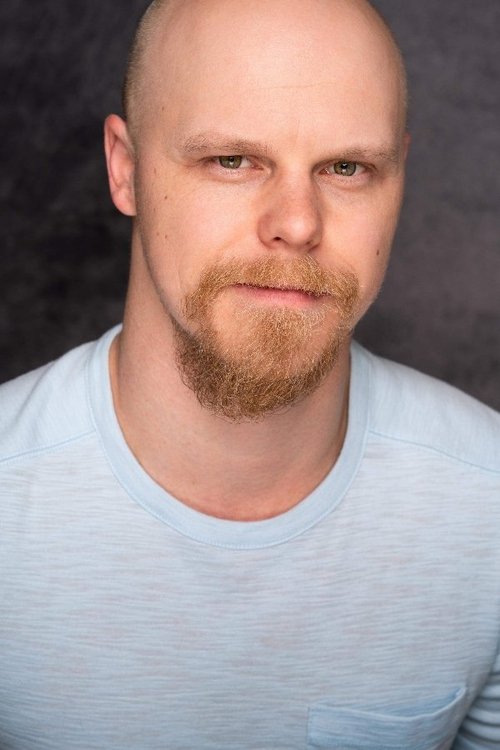 Mark MacPherson as Warren