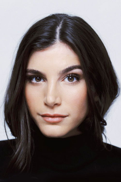 Mia Challis as Drew Franklin