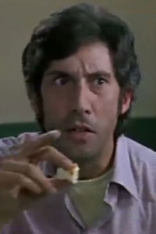 Riccardo Calvani as Gino Bandini
