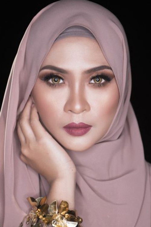 Siti Nordiana as Maya