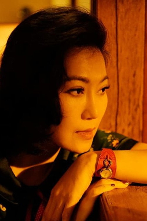 Kim Phượng as Trâm