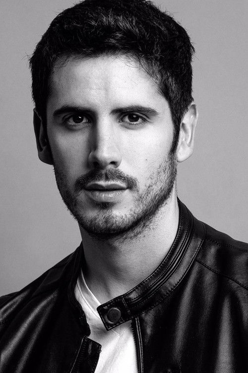 Claudio Roca as Santi