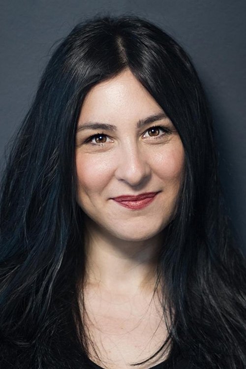 Yasemin Sakallıoğlu as Zengo