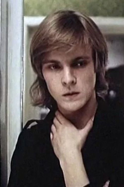 Dmitriy Shcheglov as Son