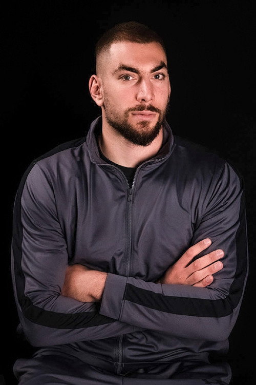 Ιωάννης Καζαντζίδης as Coach / Self