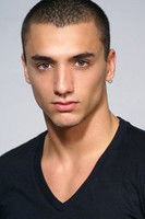 Pedro Cassiano as Binho