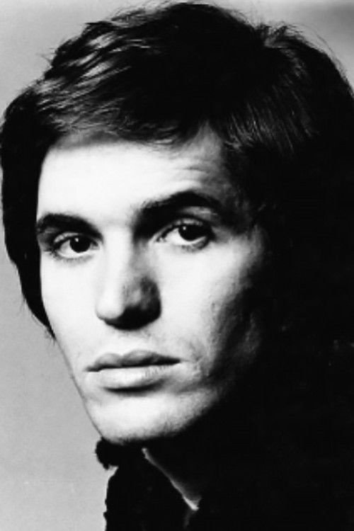 Nikos Avagianos as Dancer