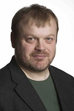 Rúni Brattaberg as Titurel