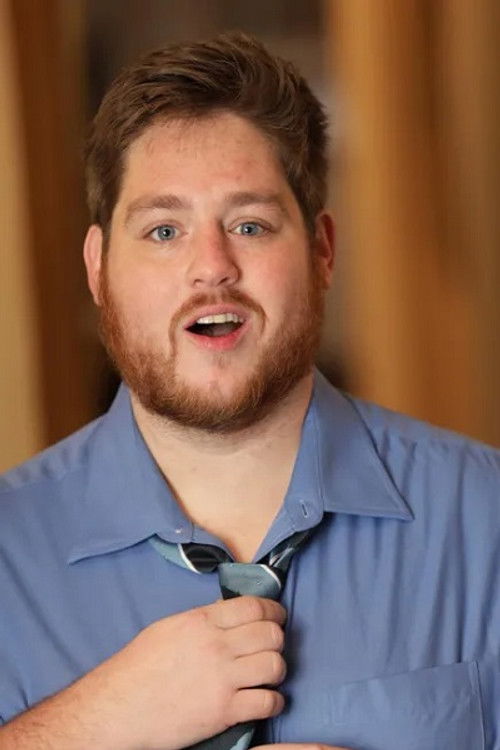 Paul Pallotta as Russ