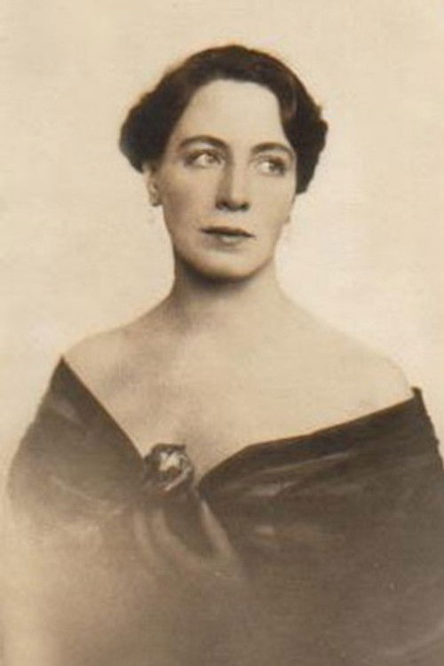 Pauline Brunius as Kristina Gyllenstjerna