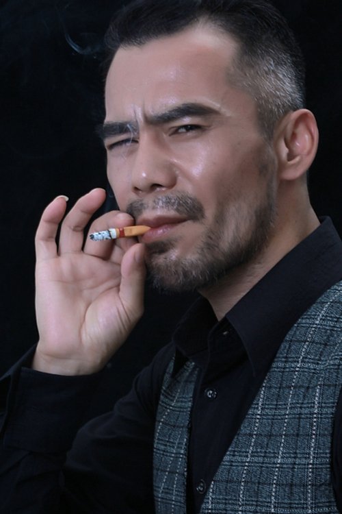 Ren Qing'an as Elder Yu Jian