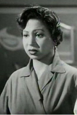 Mervat Kazem as Karima