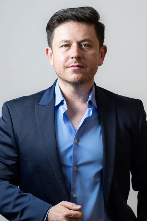 Enrique Guzmán as Andrés, Cochenille, Frantz, Pittichinaccio