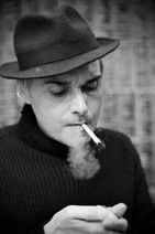 Júpiter Maçã as Paul Smith