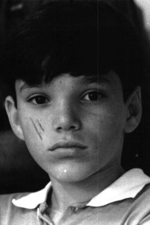 Nando Triola as Vito