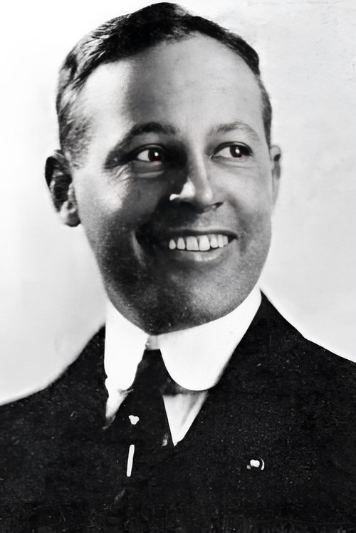 Arthur Guy Empey as Sergeant James Garrison 'Garry' Owen