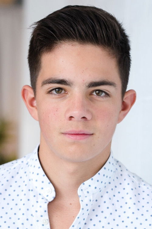 Benjamin Goyer as Éric