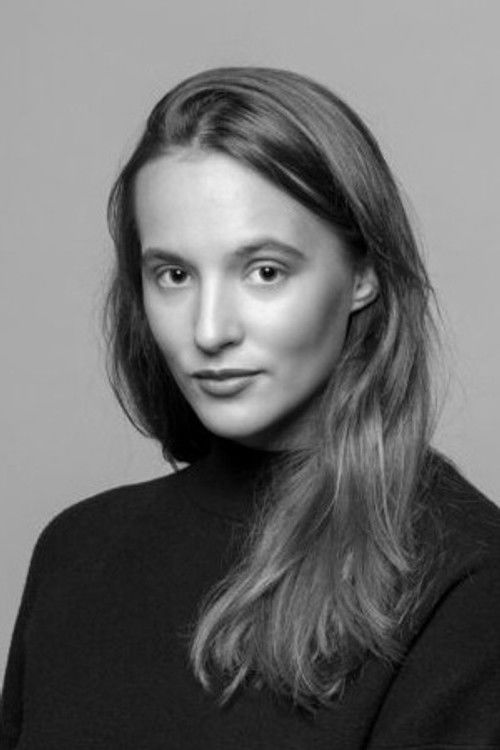 Lotta-Lizbeth Hirv as Partygoer who talked about DMT 3