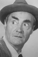 John 'Skins' Miller as Recruit Pop Lacy