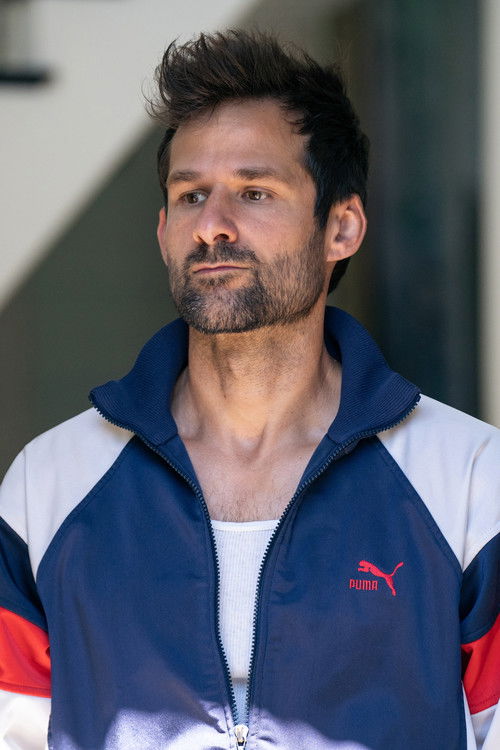 Jacob Schwarz as Jake