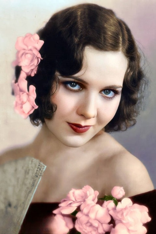 Mary Brian as Suzanne