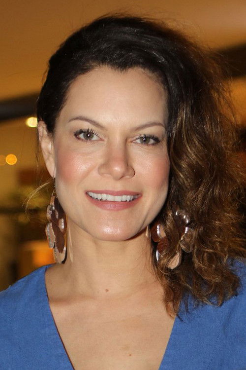 Hermila Guedes as Darlene