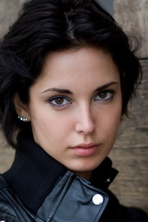 Valeriya Sukhachyova as Полина - дочь Дымова