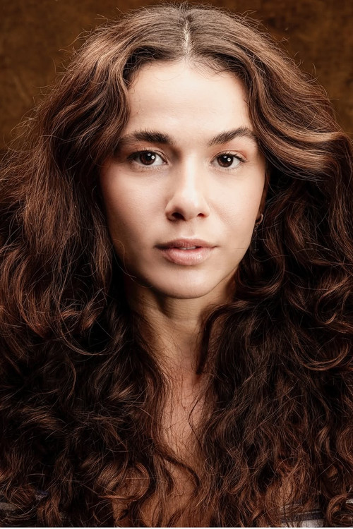 Glória Maciel as Luana