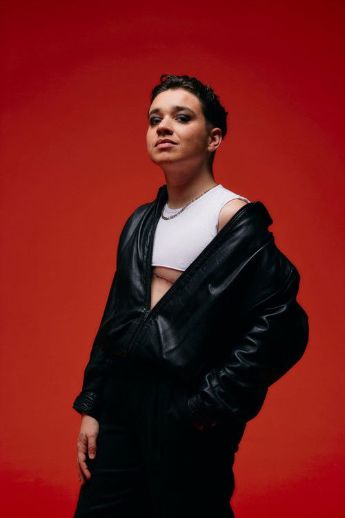 Lou Trotignon as Lou