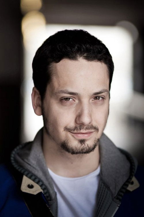 Pierre Buf as Laurent