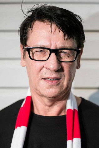 Maciej Maleńczuk as Himself