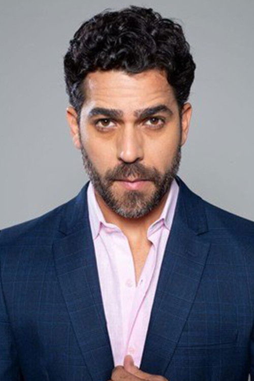 Jorge Mesquitta as Mateus