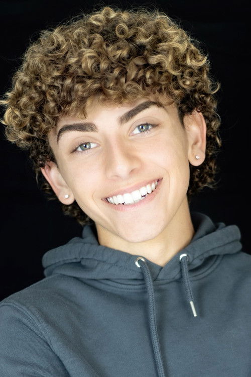 Cairo Zion as Skylar