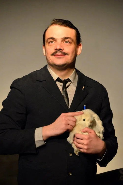 Géza Egger as Gézu