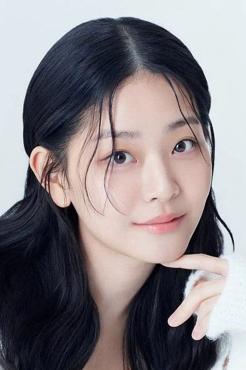 Chung Su-bin as Kim Su-bin