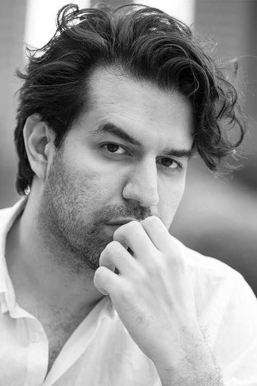 Sohrab Pournazeri as Himself