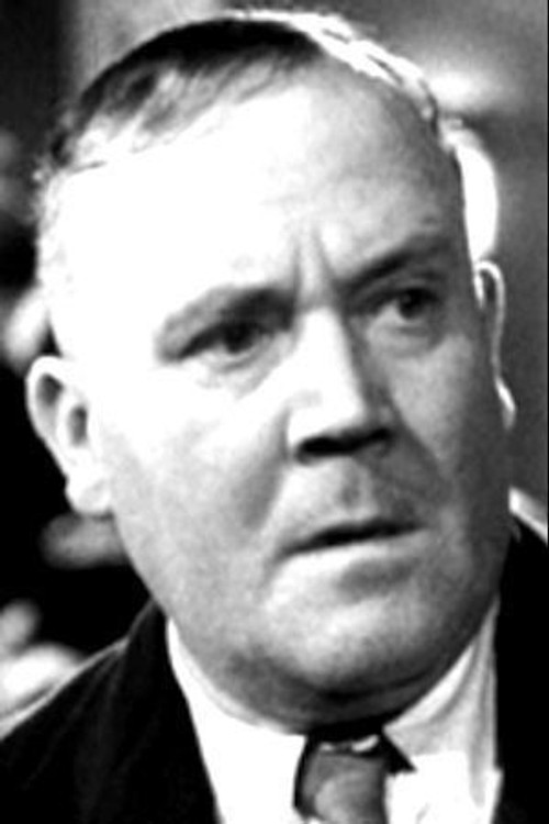 Wally Patch as Van Driver (uncredited)