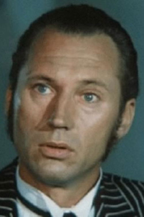 Juozas Rigertas as Витас