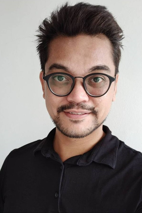 Jay Iswazir as Kamarul