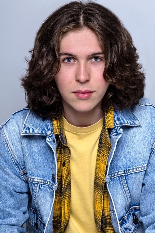 Alejandro Fuenzalida as School Student