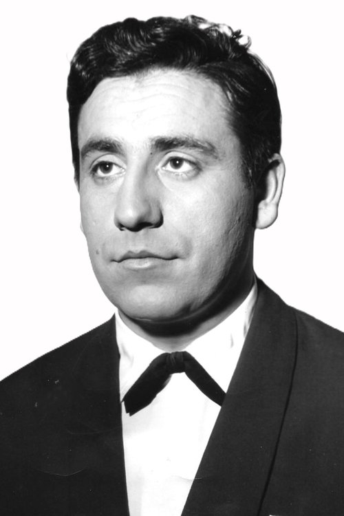 Cassen as El Niño del Museo