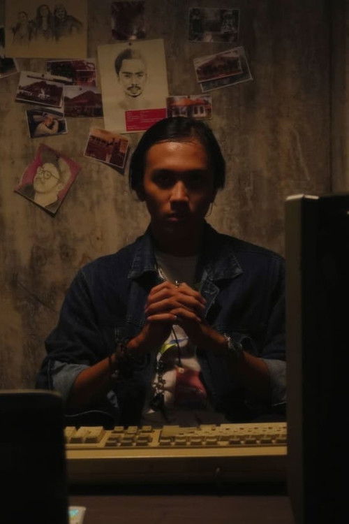 Zaky Az Zikra as Aqmal